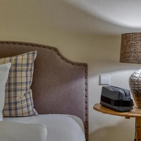 Hotell Alt Vellern 4*