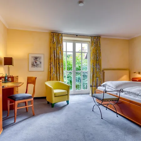 Hotell Alt Vellern 4*