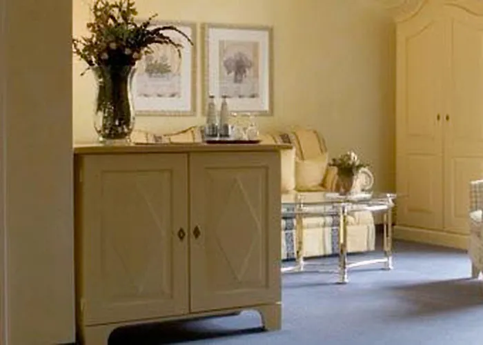 阿尔特韦勒恩酒店